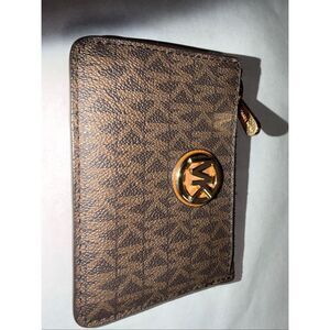 Michael Kors Fulton Small Top Zip Coinpouch With ID, Brown/Acorn